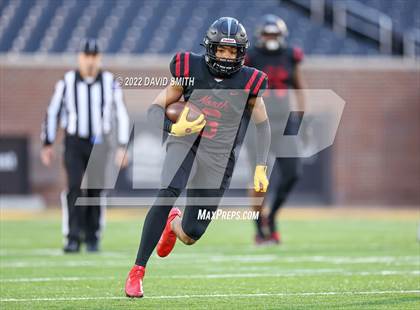 Thumbnail 3 in Christian Brothers vs. Lee's Summit North (MSHSAA Class 6 Championship) photogallery.