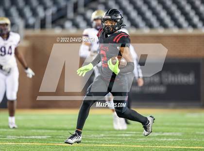 Thumbnail 3 in Christian Brothers vs. Lee's Summit North (MSHSAA Class 6 Championship) photogallery.