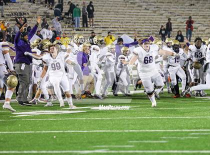 Thumbnail 2 in Christian Brothers vs. Lee's Summit North (MSHSAA Class 6 Championship) photogallery.