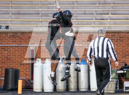 Thumbnail 3 in Christian Brothers vs. Lee's Summit North (MSHSAA Class 6 Championship) photogallery.