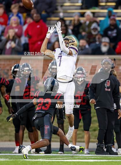 Thumbnail 3 in Christian Brothers vs. Lee's Summit North (MSHSAA Class 6 Championship) photogallery.