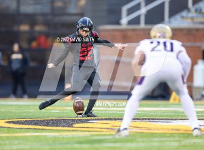 Thumbnail 1 in Christian Brothers vs. Lee's Summit North (MSHSAA Class 6 Championship) photogallery.