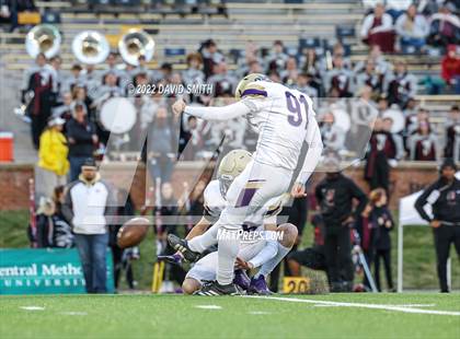 Thumbnail 3 in Christian Brothers vs. Lee's Summit North (MSHSAA Class 6 Championship) photogallery.