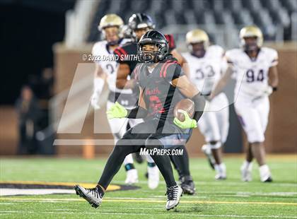Thumbnail 3 in Christian Brothers vs. Lee's Summit North (MSHSAA Class 6 Championship) photogallery.