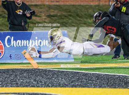 Thumbnail 1 in Christian Brothers vs. Lee's Summit North (MSHSAA Class 6 Championship) photogallery.