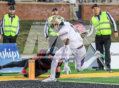 Thumbnail 3 in Christian Brothers vs. Lee's Summit North (MSHSAA Class 6 Championship) photogallery.