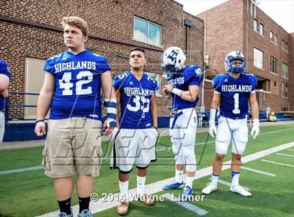 Thumbnail 3 in Paducah Tilghman vs.Highlands photogallery.
