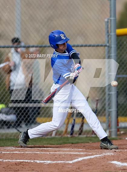 Thumbnail 1 in Ellwood City @ Riverside photogallery.