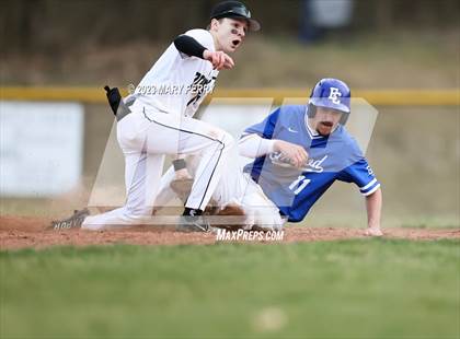Thumbnail 2 in Ellwood City @ Riverside photogallery.