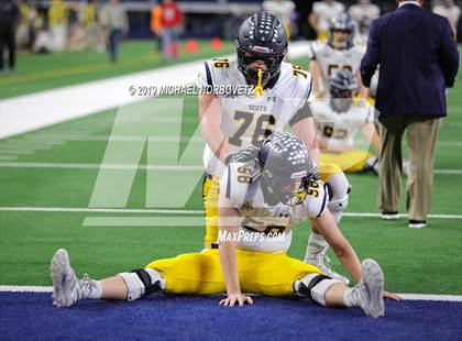 Thumbnail 2 in Highland Park vs. Lone Star (UIL 5A Regional Playoff) photogallery.