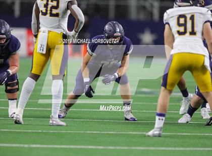 Thumbnail 3 in Highland Park vs. Lone Star (UIL 5A Regional Playoff) photogallery.