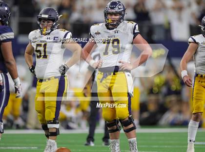 Thumbnail 2 in Highland Park vs. Lone Star (UIL 5A Regional Playoff) photogallery.