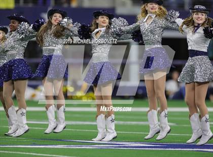Thumbnail 3 in Highland Park vs. Lone Star (UIL 5A Regional Playoff) photogallery.
