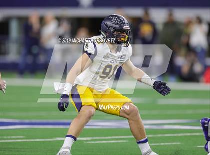 Thumbnail 1 in Highland Park vs. Lone Star (UIL 5A Regional Playoff) photogallery.