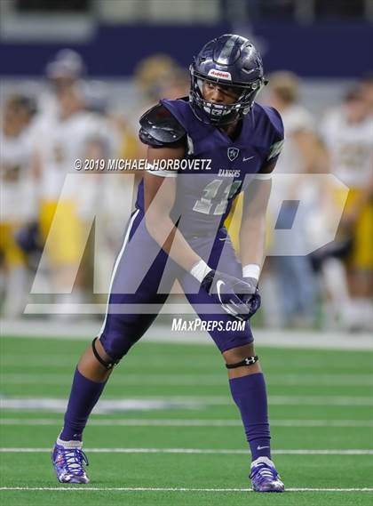 Thumbnail 2 in Highland Park vs. Lone Star (UIL 5A Regional Playoff) photogallery.