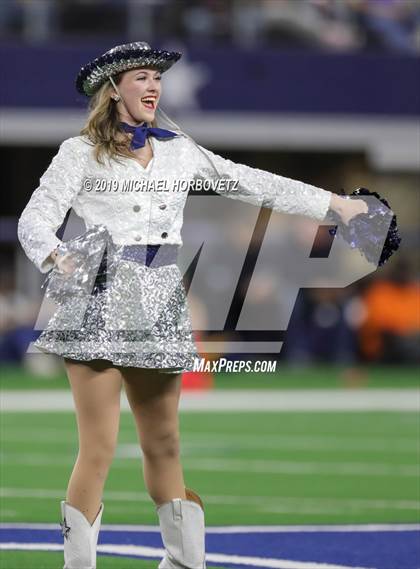 Thumbnail 2 in Highland Park vs. Lone Star (UIL 5A Regional Playoff) photogallery.
