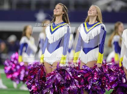 Thumbnail 1 in Highland Park vs. Lone Star (UIL 5A Regional Playoff) photogallery.