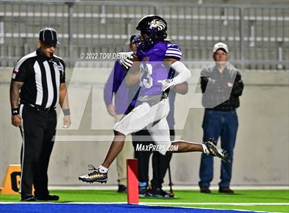 Thumbnail 2 in Kinkaid v Episcopal (SPC 4A State Championship) photogallery.
