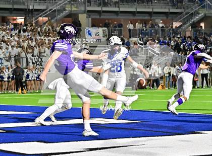 Thumbnail 2 in Kinkaid v Episcopal (SPC 4A State Championship) photogallery.