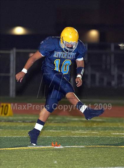 Thumbnail 1 in Mira Loma @ River City photogallery.