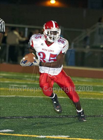 Thumbnail 1 in Mira Loma @ River City photogallery.