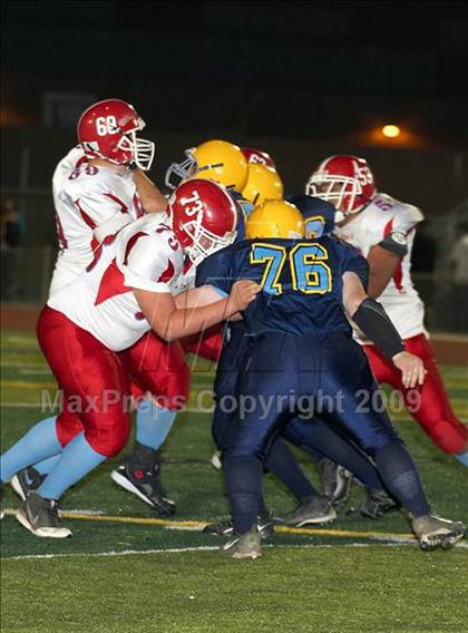 Thumbnail 1 in Mira Loma @ River City photogallery.