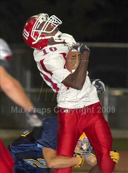 Thumbnail 2 in Mira Loma @ River City photogallery.