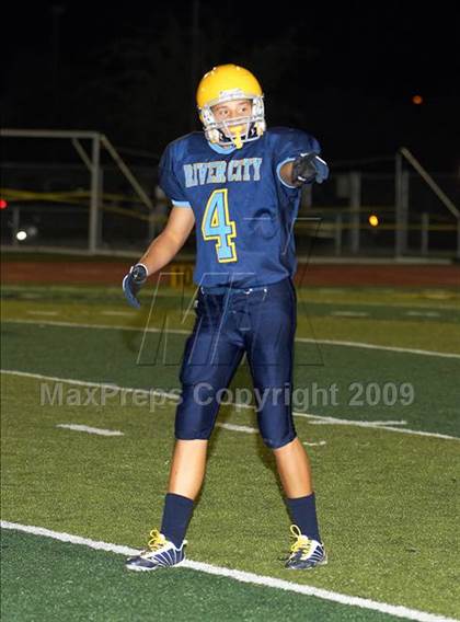 Thumbnail 1 in Mira Loma @ River City photogallery.
