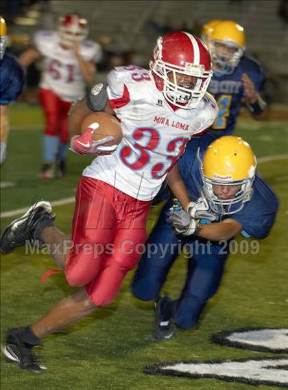 Thumbnail 1 in Mira Loma @ River City photogallery.