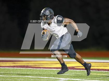 Thumbnail 3 in Sprayberry @ Lassiter photogallery.