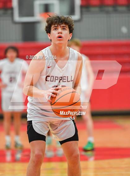 Thumbnail 2 in Marcus @ Coppell photogallery.