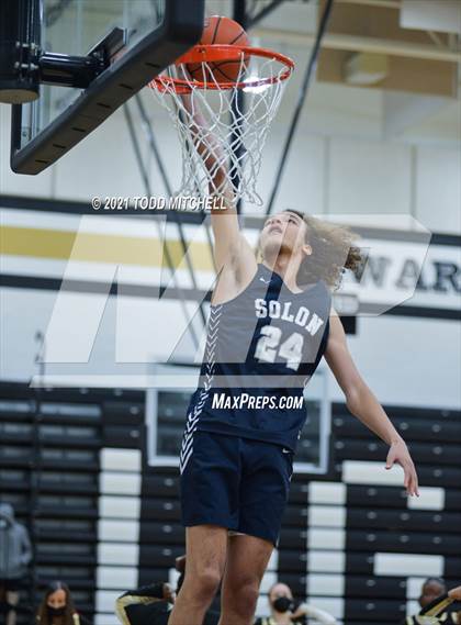 Thumbnail 2 in Solon @ Harding photogallery.