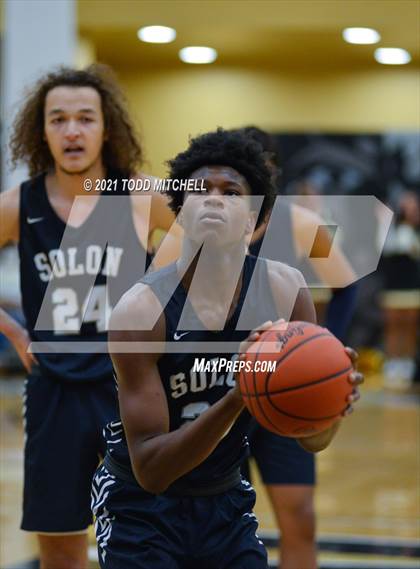 Thumbnail 3 in Solon @ Harding photogallery.