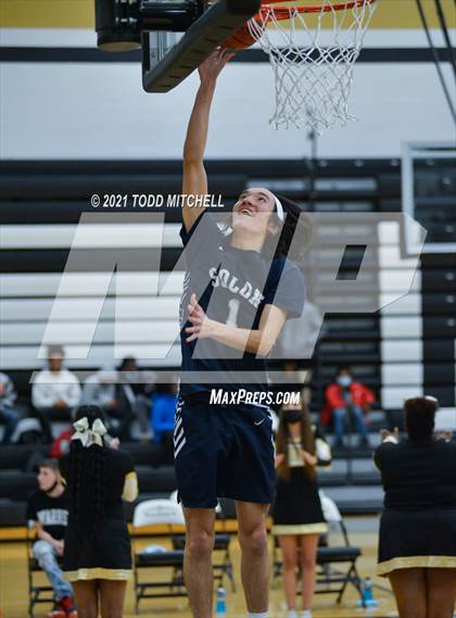 Thumbnail 1 in Solon @ Harding photogallery.