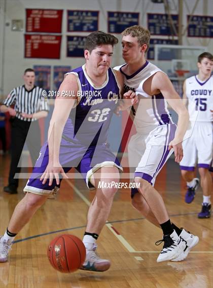 Thumbnail 3 in Coudersport vs. Karns City (PIAA District IX AA Semifinal) photogallery.