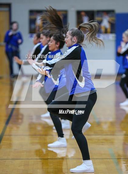 Thumbnail 2 in Gallatin @ Wilson Central photogallery.