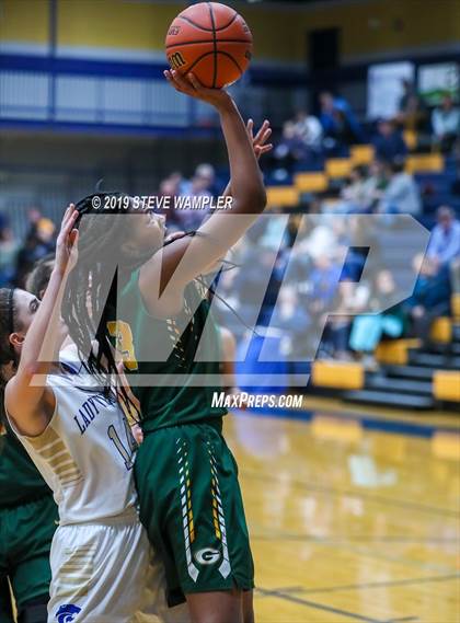 Thumbnail 3 in Gallatin @ Wilson Central photogallery.