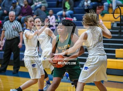 Thumbnail 3 in Gallatin @ Wilson Central photogallery.