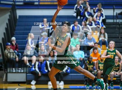 Thumbnail 3 in Gallatin @ Wilson Central photogallery.
