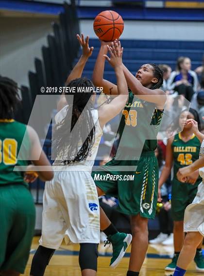 Thumbnail 3 in Gallatin @ Wilson Central photogallery.