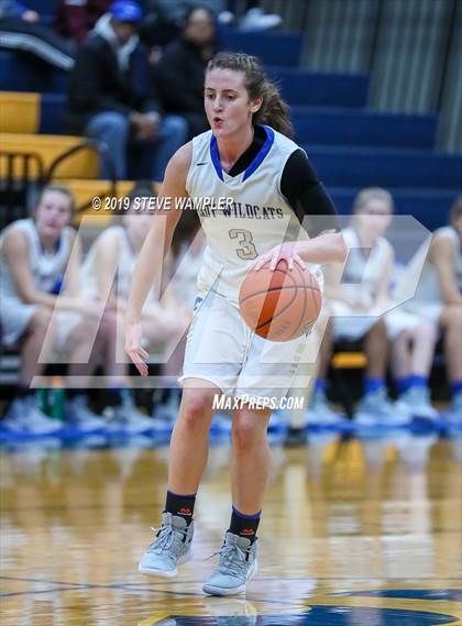 Thumbnail 3 in Gallatin @ Wilson Central photogallery.