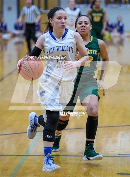 Thumbnail 2 in Gallatin @ Wilson Central photogallery.
