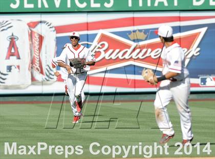 Thumbnail 2 in Segerstrom vs. Orange photogallery.