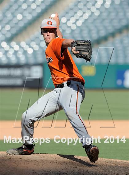 Thumbnail 2 in Segerstrom vs. Orange photogallery.