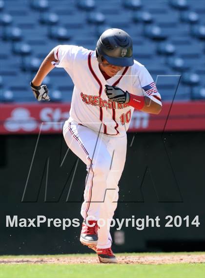 Thumbnail 2 in Segerstrom vs. Orange photogallery.