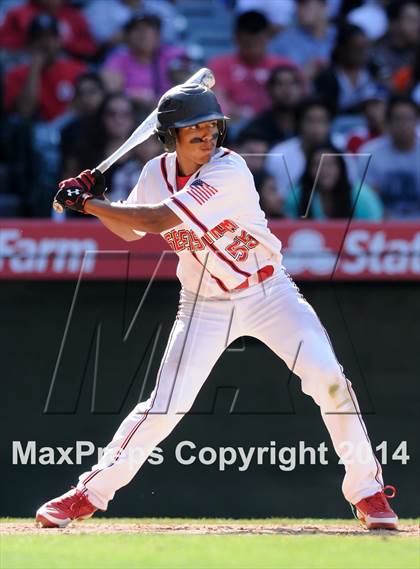 Thumbnail 3 in Segerstrom vs. Orange photogallery.