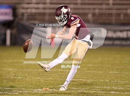 Thumbnail 2 in Sheehan vs. Killingly (CIAC Class SS Final) photogallery.