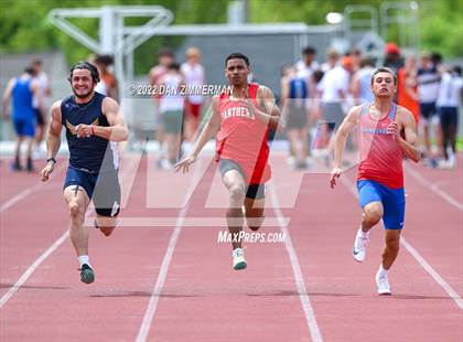 Thumbnail 2 in PHAC Boys Track and Field Championships photogallery.