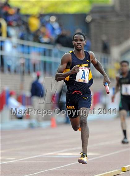 Thumbnail 2 in 117th Penn Relays (Boys 4x400m Championship of America)  photogallery.