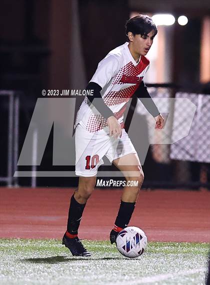 Thumbnail 1 in American @ Moreau Catholic photogallery.